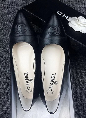 CHANEL Shallow mouth flat shoes Women--136